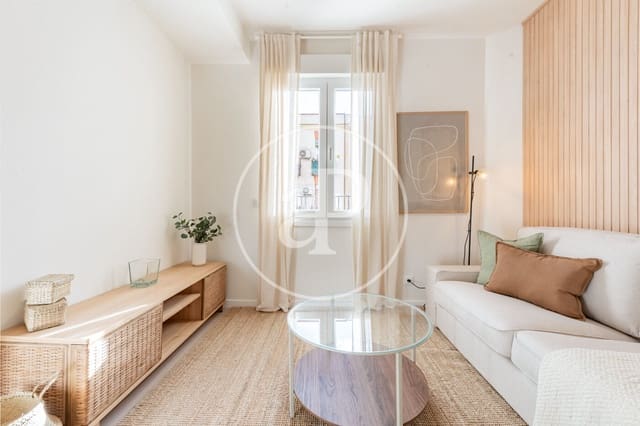 3 bedroom Apartment for rent in Delicias, Madrid city - € 2,300 (Ref: 9508886)