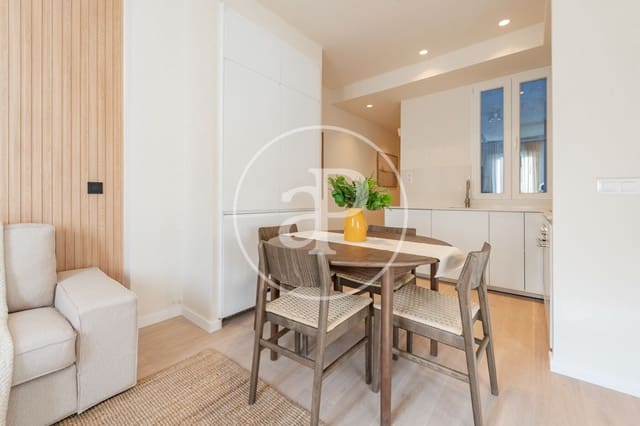 3 bedroom Apartment for rent in Delicias, Madrid city - € 2,300 (Ref: 9508886)