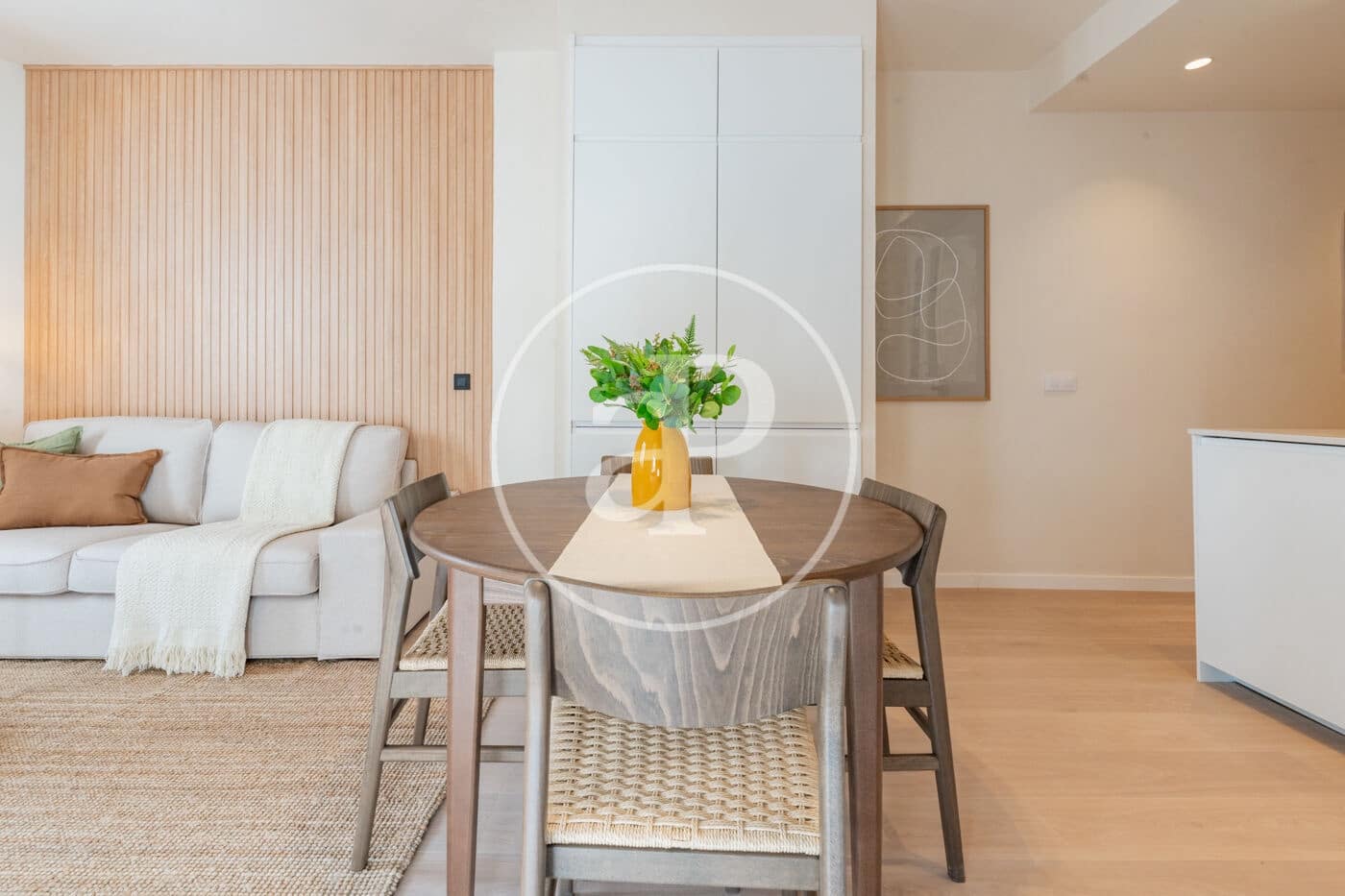 3 bedroom Apartment for rent in Madrid city - € 2,300 (Ref: 9508886)