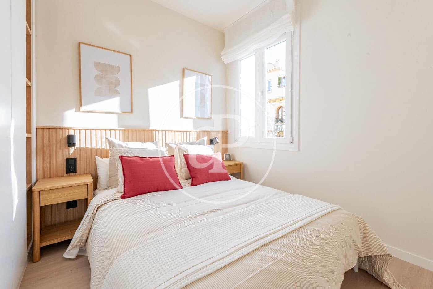 3 bedroom Apartment for rent in Madrid city - € 2,300 (Ref: 9508886)