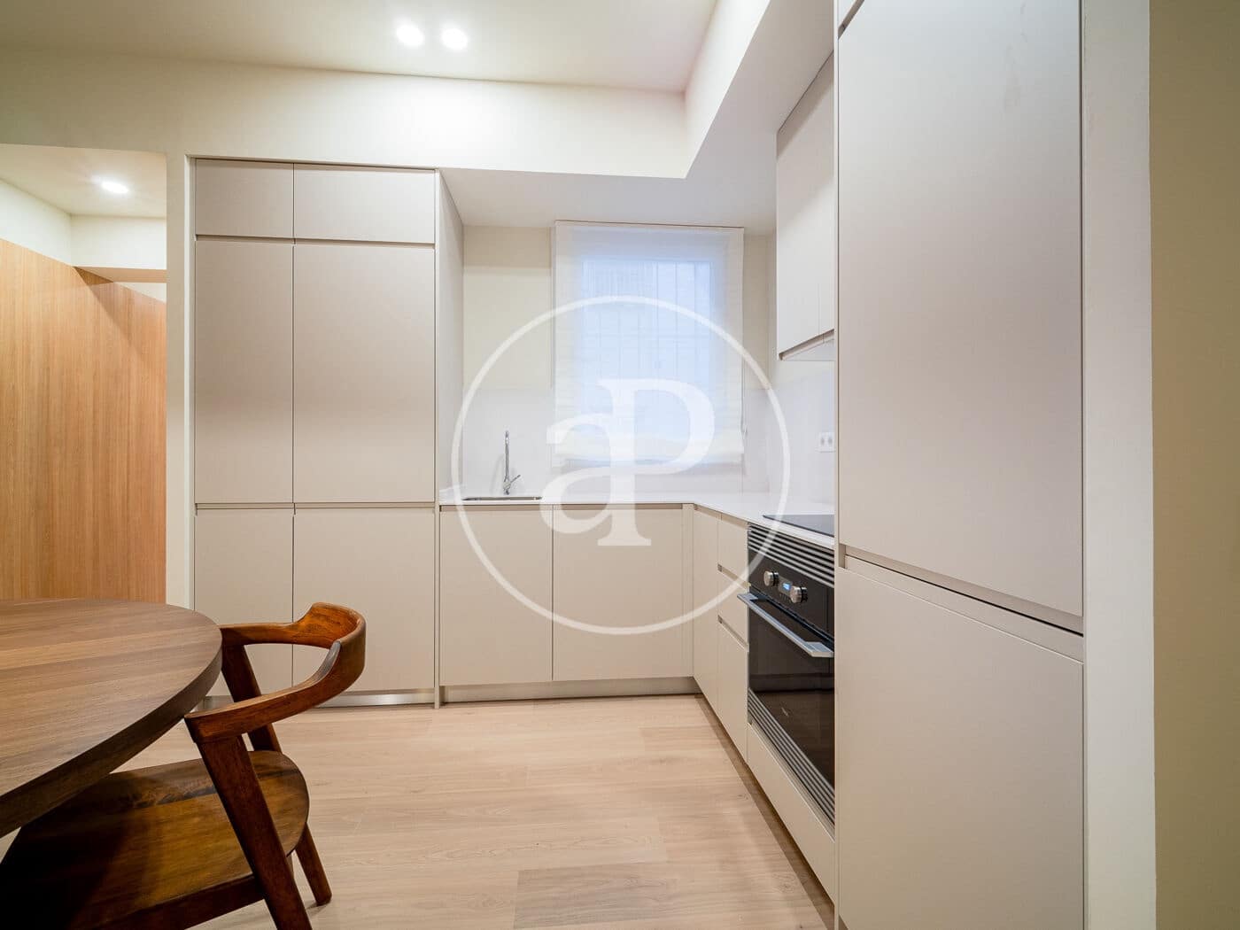 3 bedroom Apartment for rent in Madrid city - € 2,500 (Ref: 9508891)