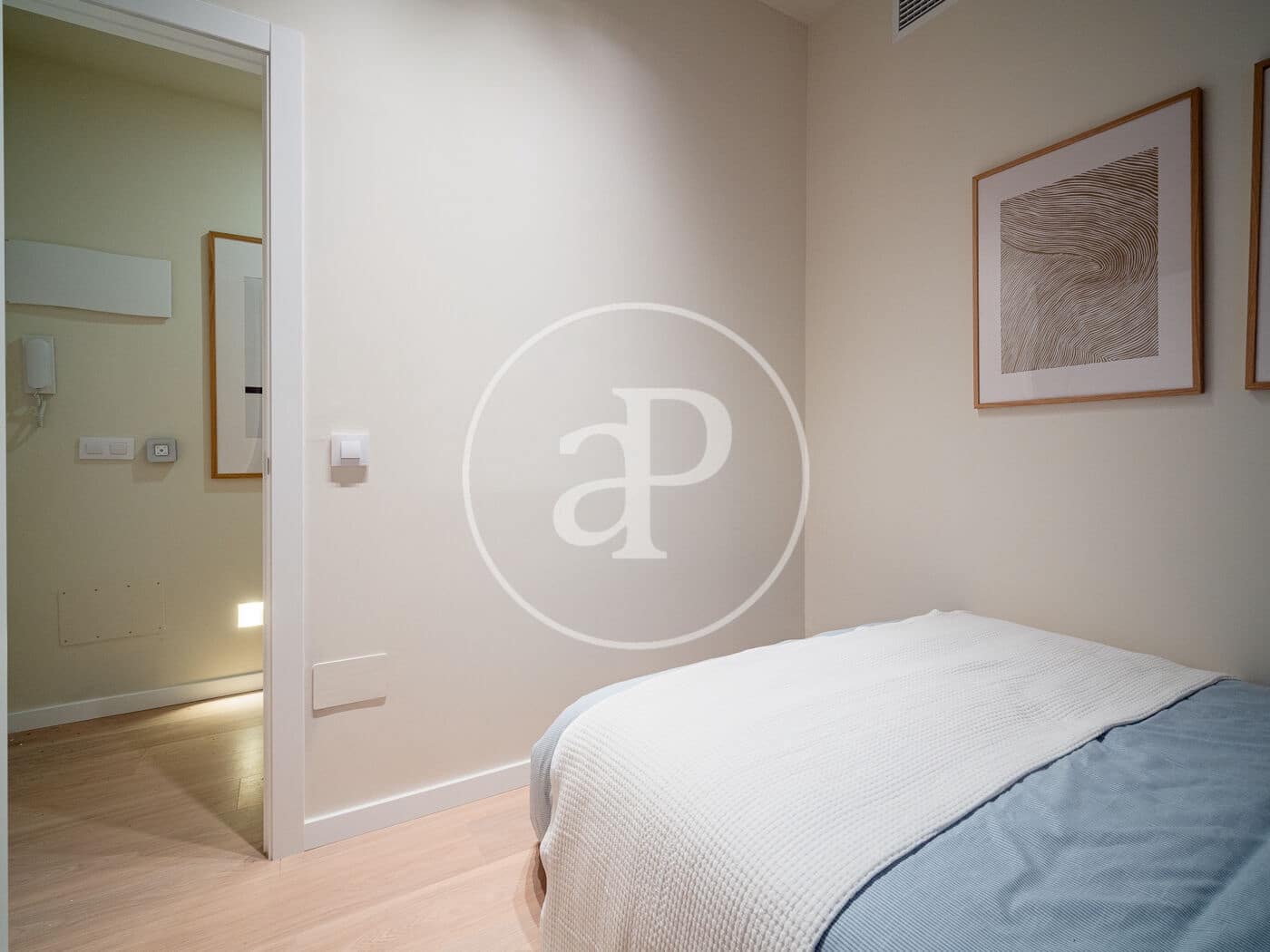 3 bedroom Apartment for rent in Madrid city - € 2,500 (Ref: 9508891)