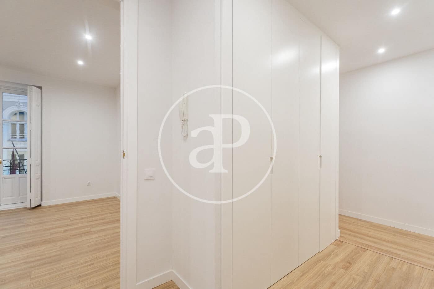 3 bedroom Apartment for rent in Madrid city - € 3,800 (Ref: 9508892)