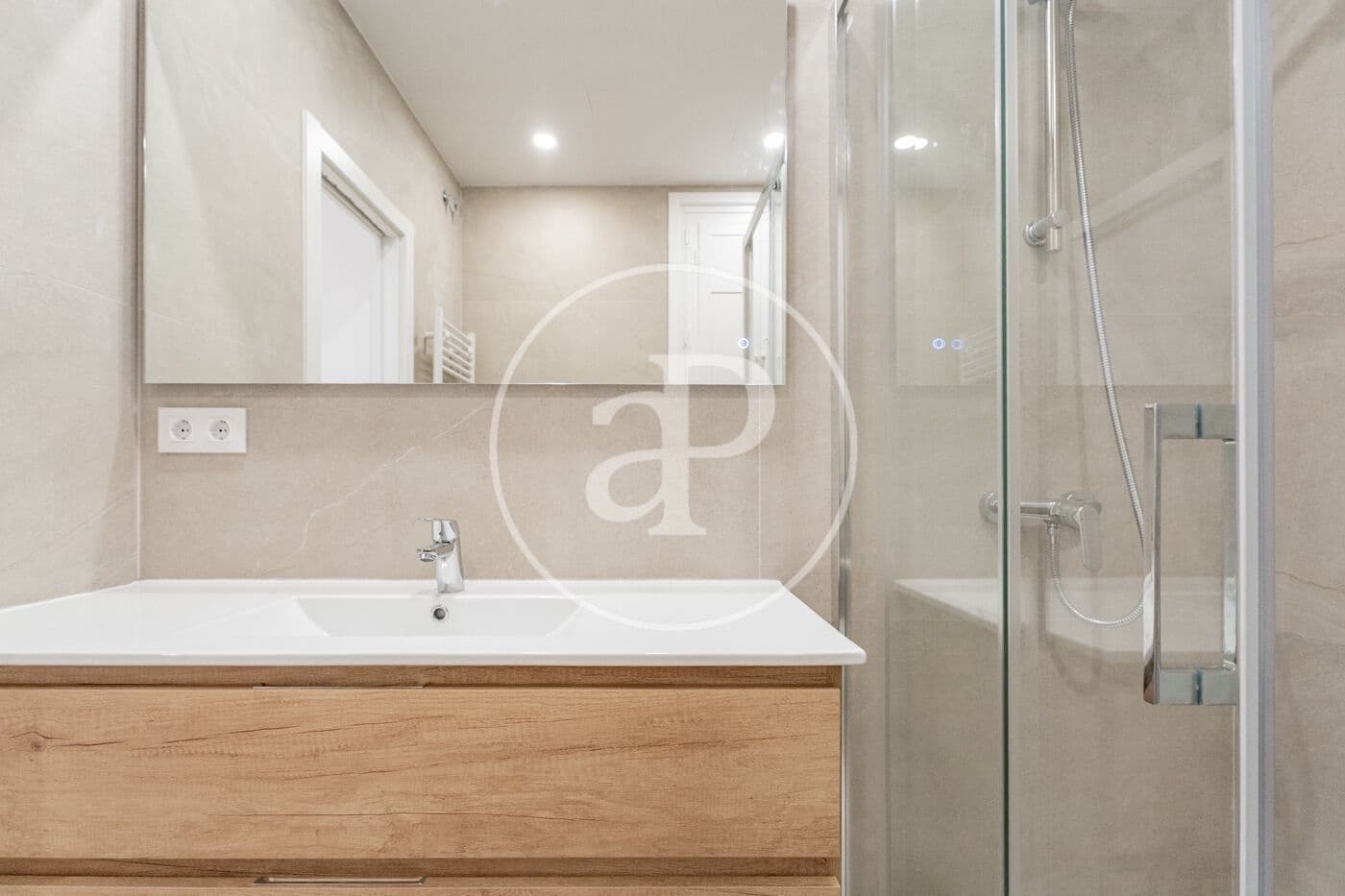 3 bedroom Apartment for rent in Madrid city - € 3,800 (Ref: 9508892)