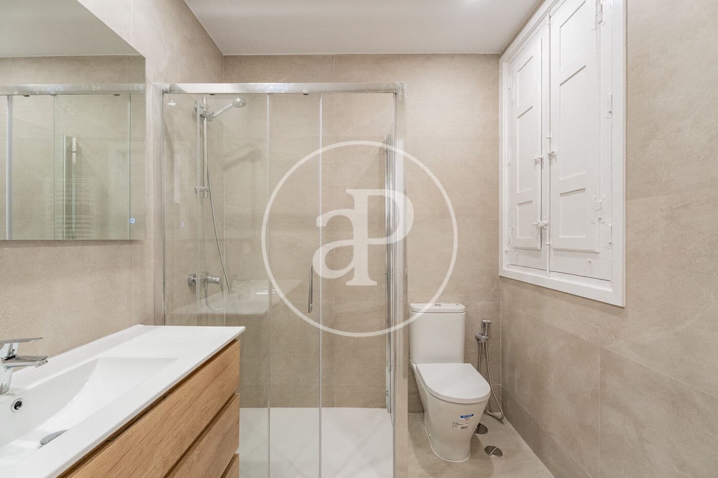 3 bedroom Apartment for rent in Madrid city - € 3,800 (Ref: 9508892)