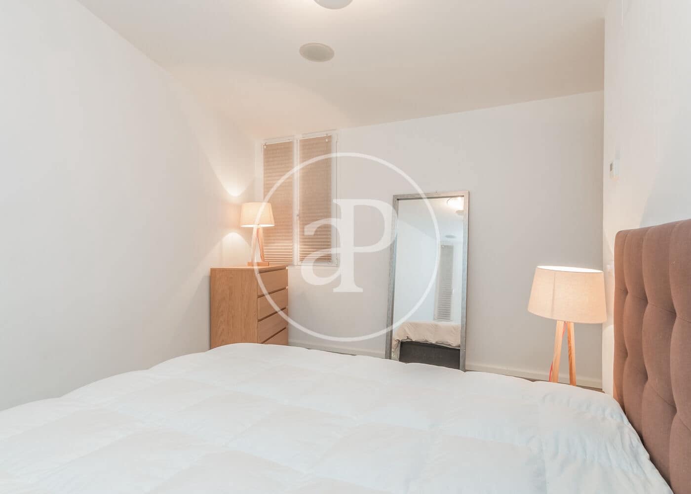 2 sovrum Lägenhet att hyra i Madrid stad - 2 700 € (Ref: 9525630)
