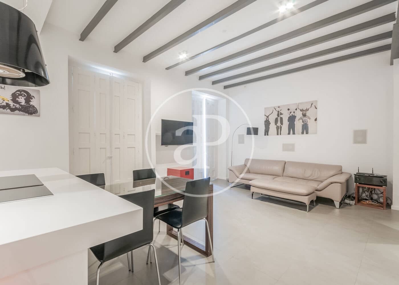 2 sovrum Lägenhet att hyra i Madrid stad - 2 700 € (Ref: 9525630)