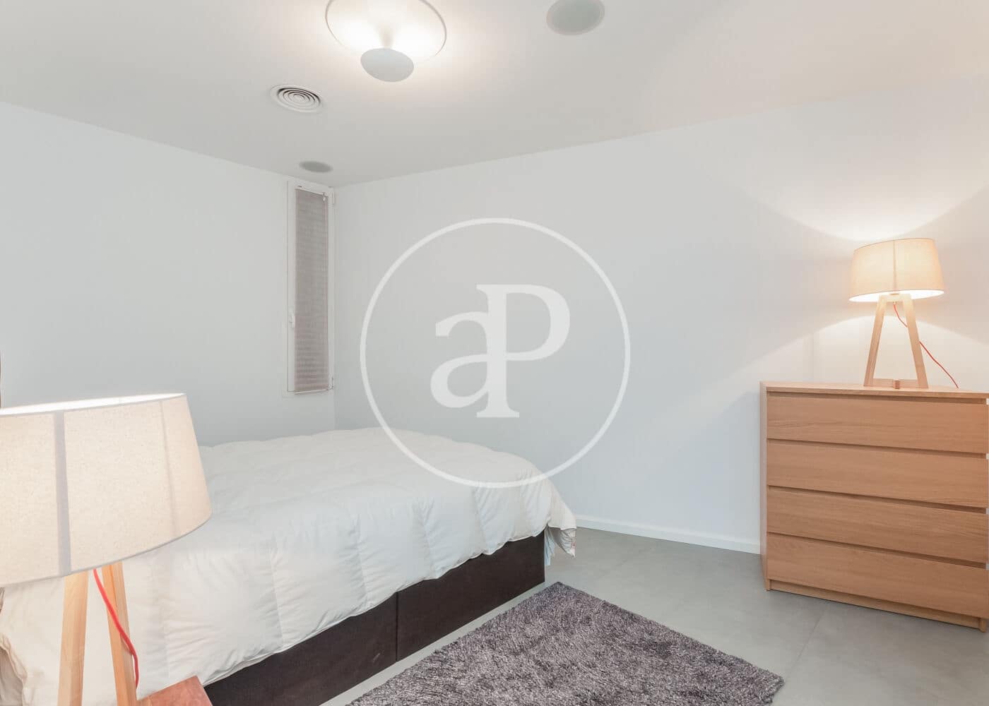 2 sovrum Lägenhet att hyra i Madrid stad - 2 700 € (Ref: 9525630)