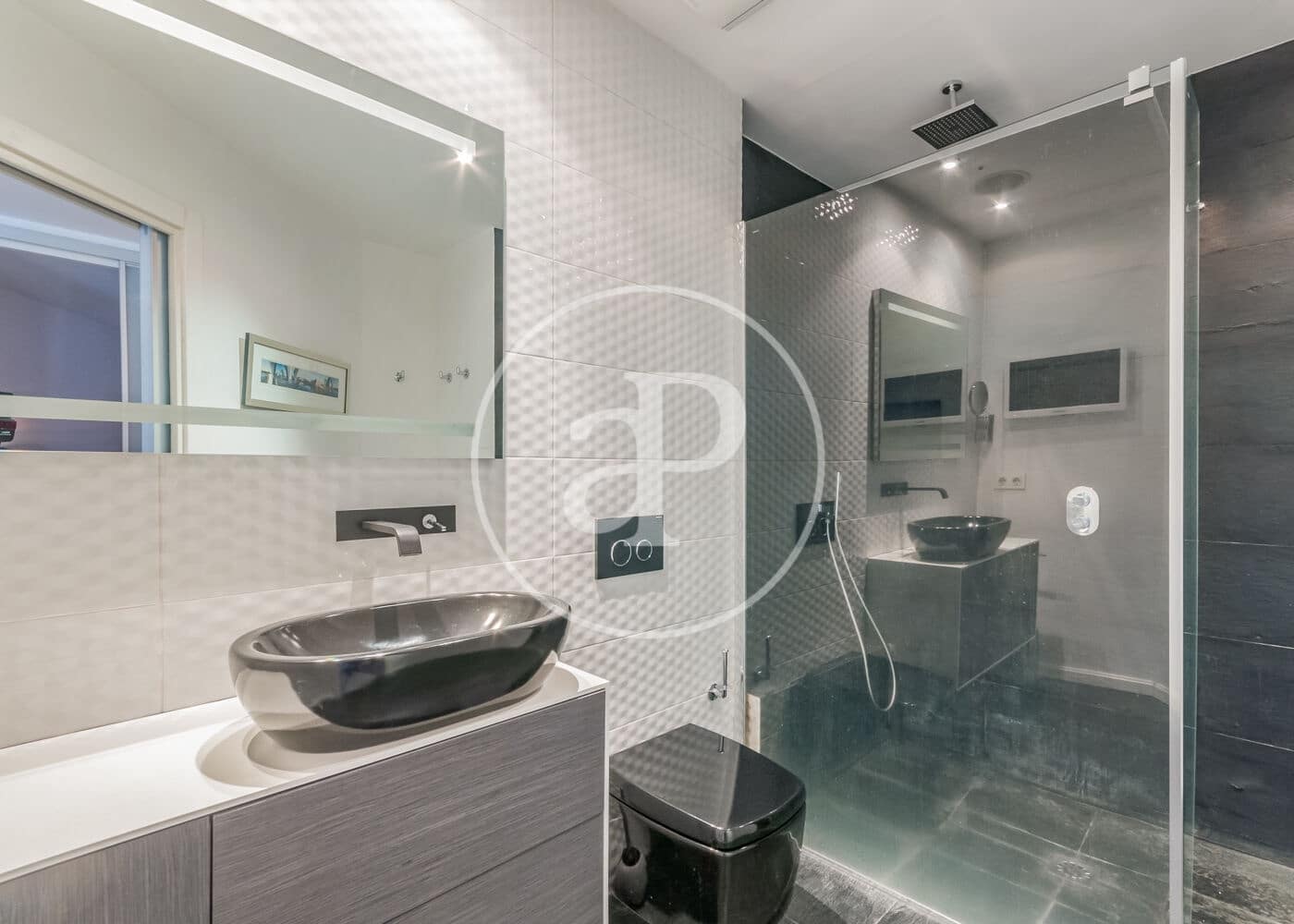 2 sovrum Lägenhet att hyra i Madrid stad - 2 700 € (Ref: 9525630)