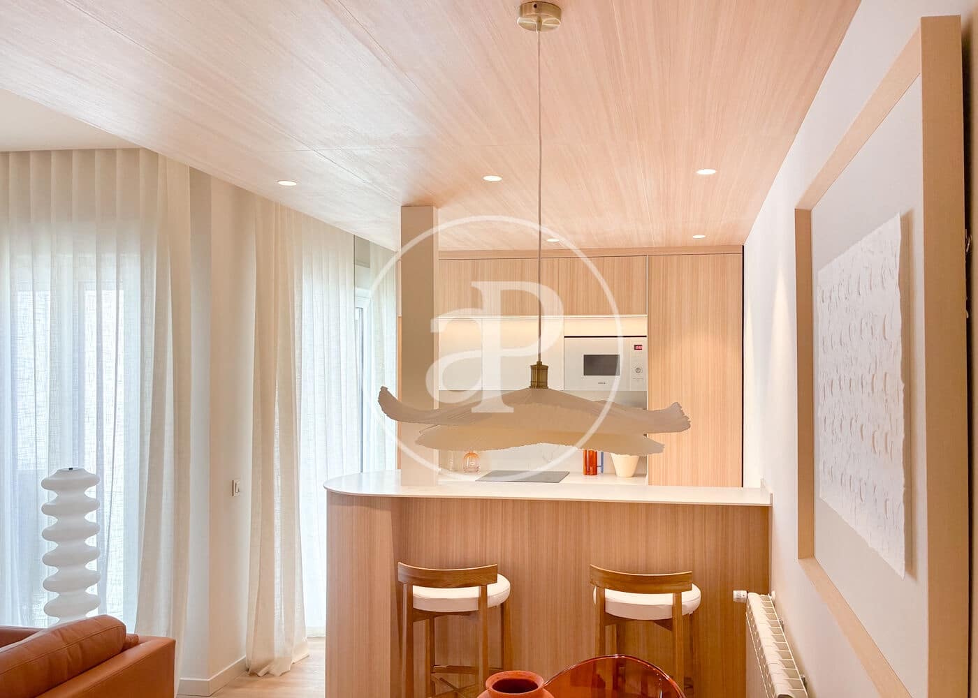 2 soverom Leilighet til leie i Madrid by - € 3 000 (Ref: 9525631)