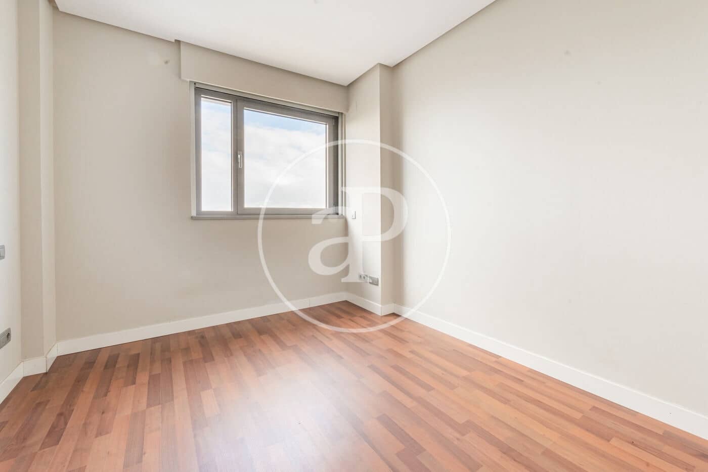 1 soveværelse Lejlighed til leje i Madrid by med swimmingpool - € 1.450 (Ref: 9525634)