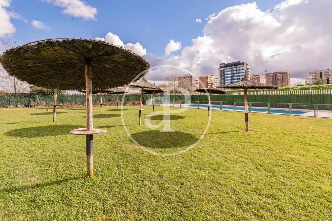 1 soveværelse Lejlighed til leje i Madrid by med swimmingpool - € 1.450 (Ref: 9525634)