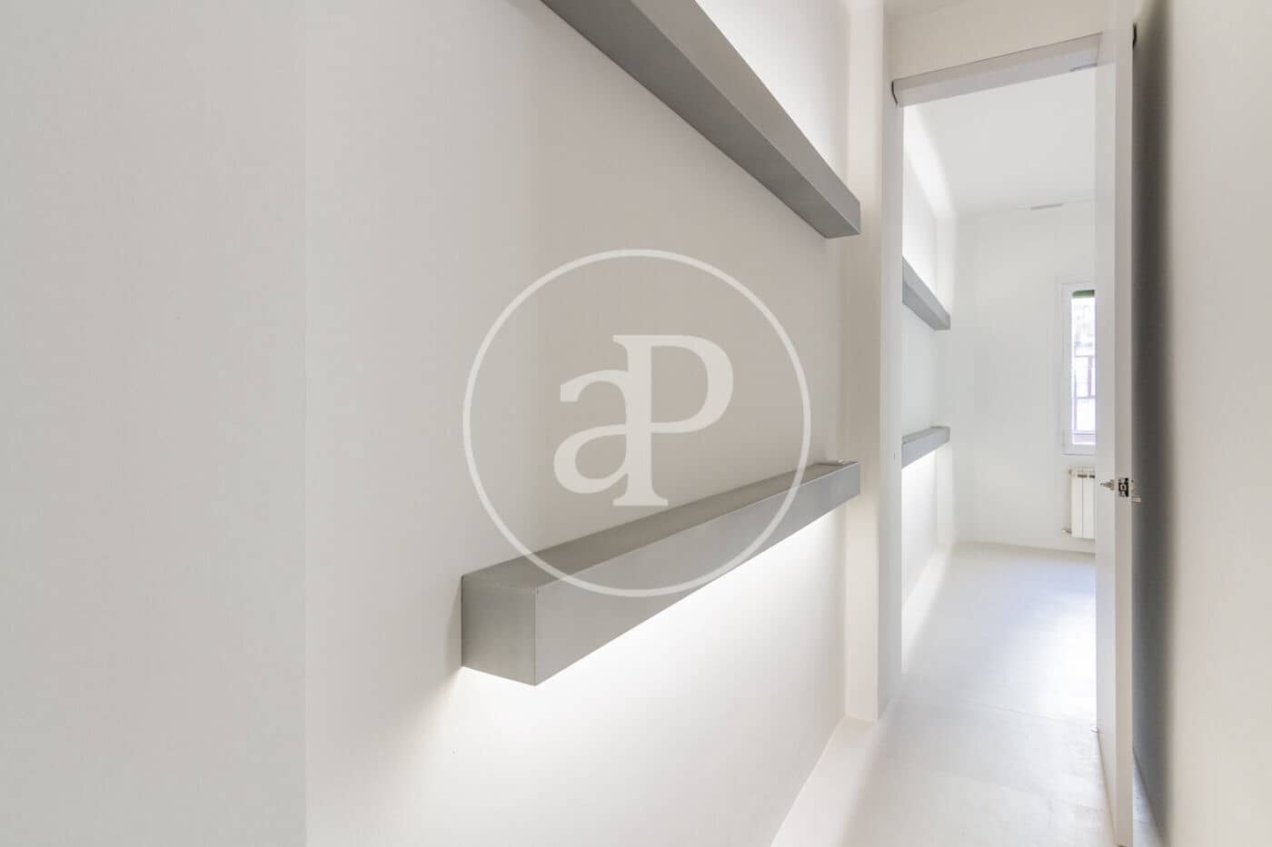 2 soveværelse Lejlighed til leje i Madrid by - € 3.100 (Ref: 9525635)