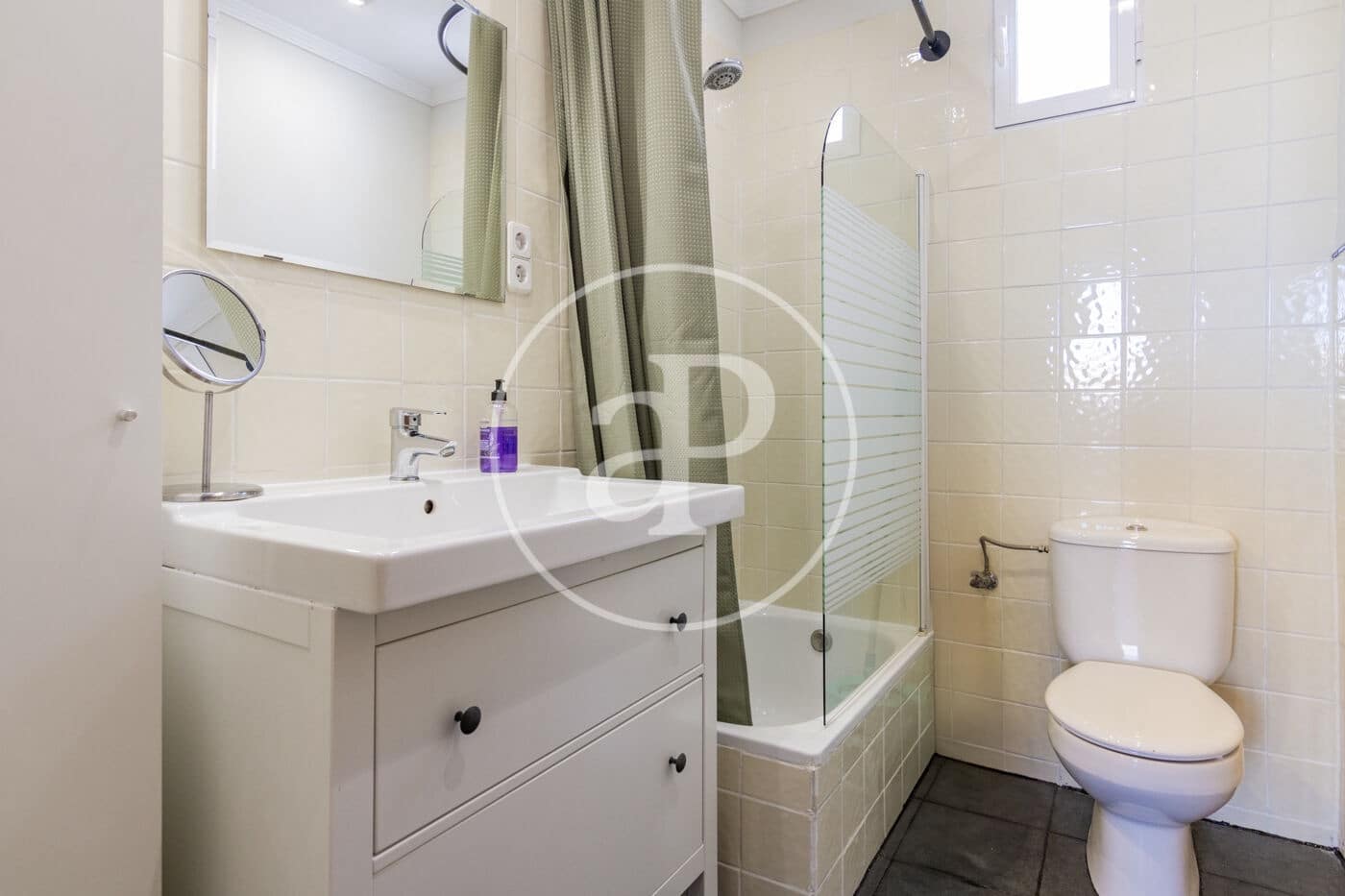 1 bedroom Apartment for rent in Madrid city - € 2,350 (Ref: 9525636)