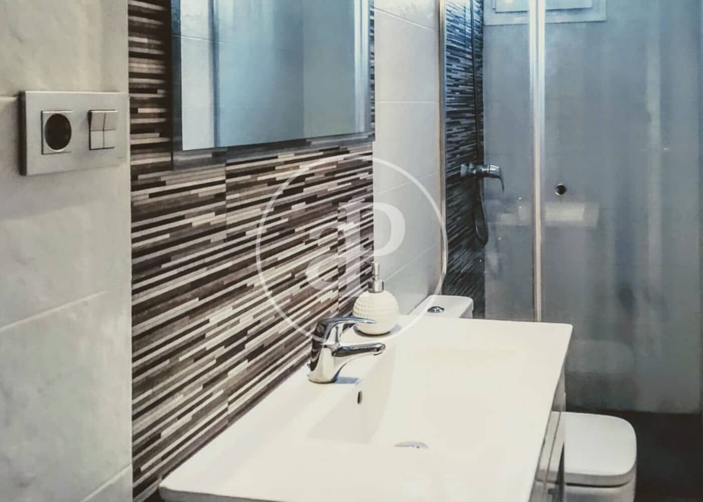 2 makuuhuone Huoneisto vuokrattavana paikassa Madrid kaupunki - 1 575 € (Ref: 9525637)