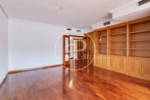 3 sovrum Lägenhet till salu i Niño Jesús, Madrid stad - 1 700 000 € (Ref: 9525640)