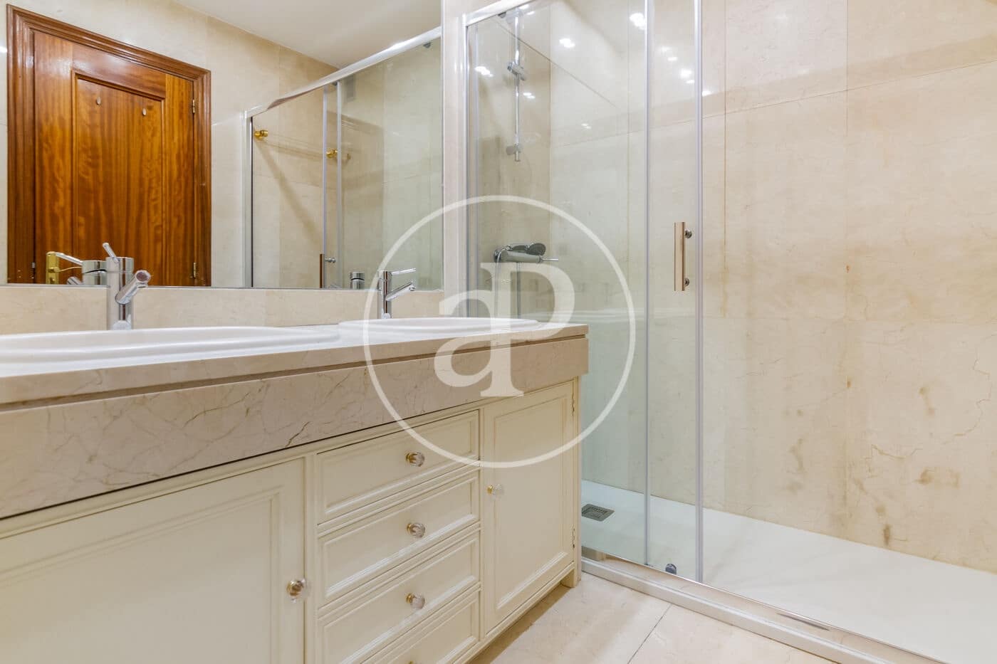 3 sovrum Lägenhet till salu i Madrid stad - 1 700 000 € (Ref: 9525640)