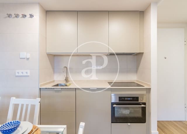 Apartamento de 2 habitaciones en Estrella, Madrid ciudad en venta con piscina - 975.000 € (Ref: 9525644)