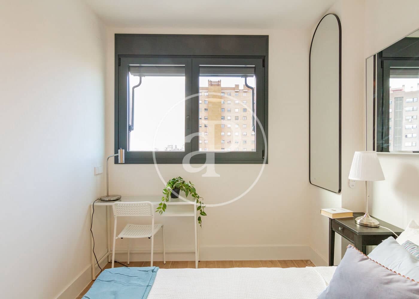 2 bedroom Apartment for sale in Madrid city with pool - € 975,000 (Ref: 9525644)