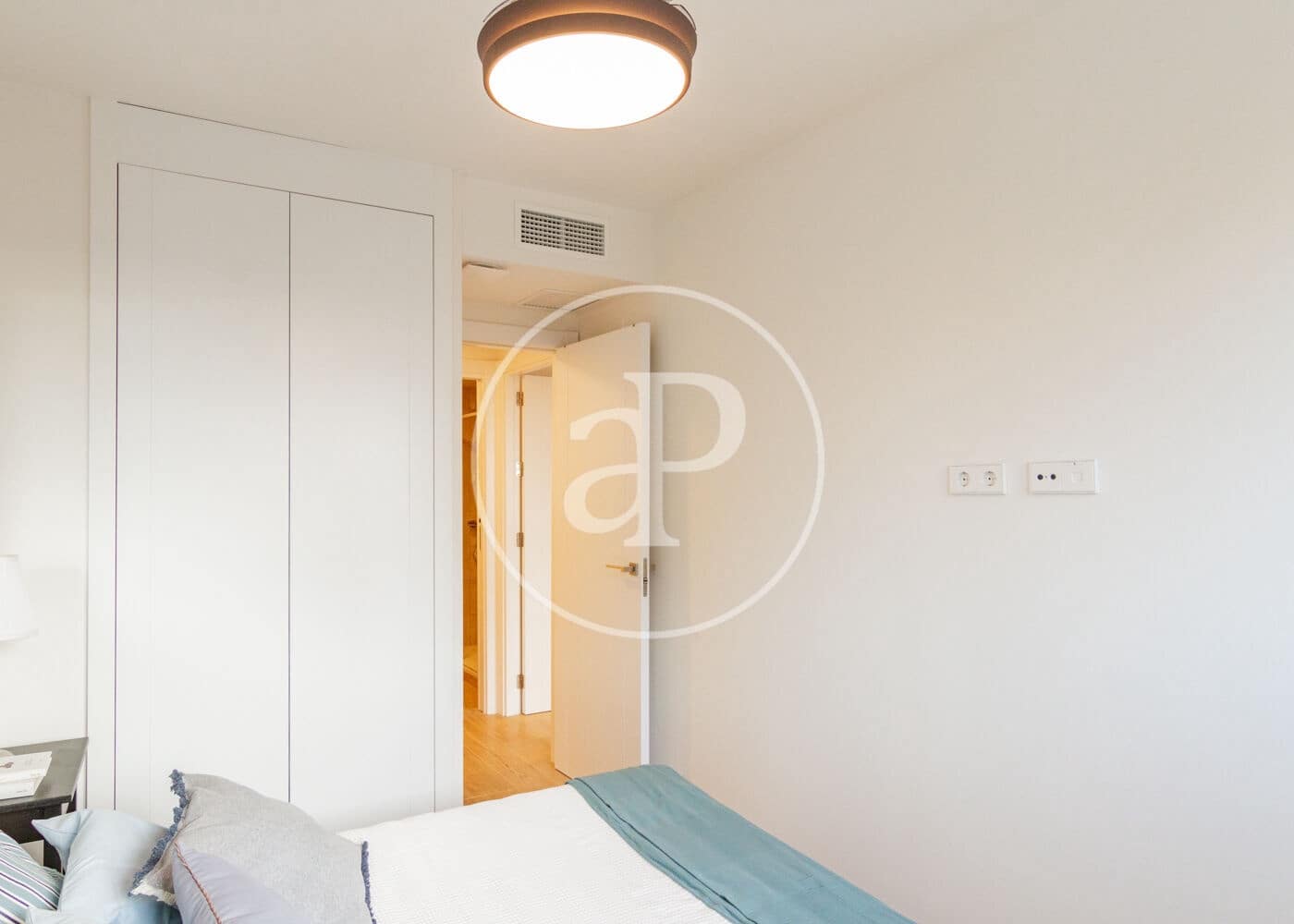 2 bedroom Apartment for sale in Madrid city with pool - € 975,000 (Ref: 9525644)