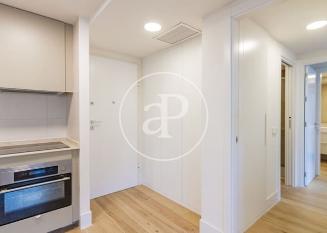 Apartamento de 2 habitaciones en Estrella, Madrid ciudad en venta con piscina - 975.000 € (Ref: 9525644)