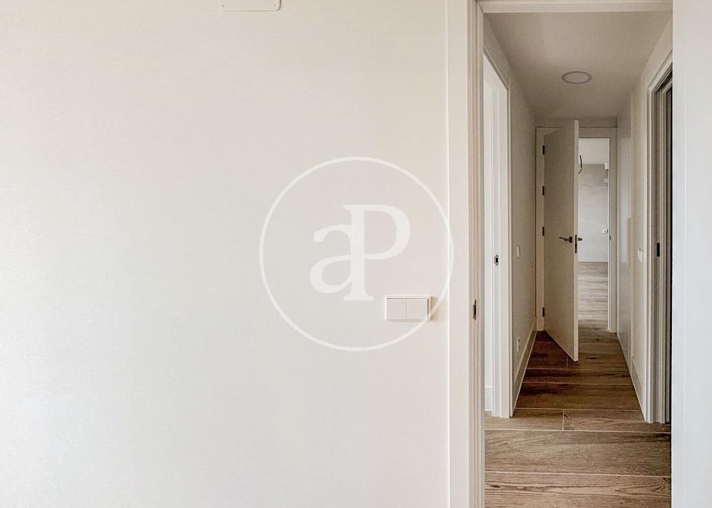 2 bedroom Apartment for rent in Madrid city with pool - € 2,500 (Ref: 9525645)