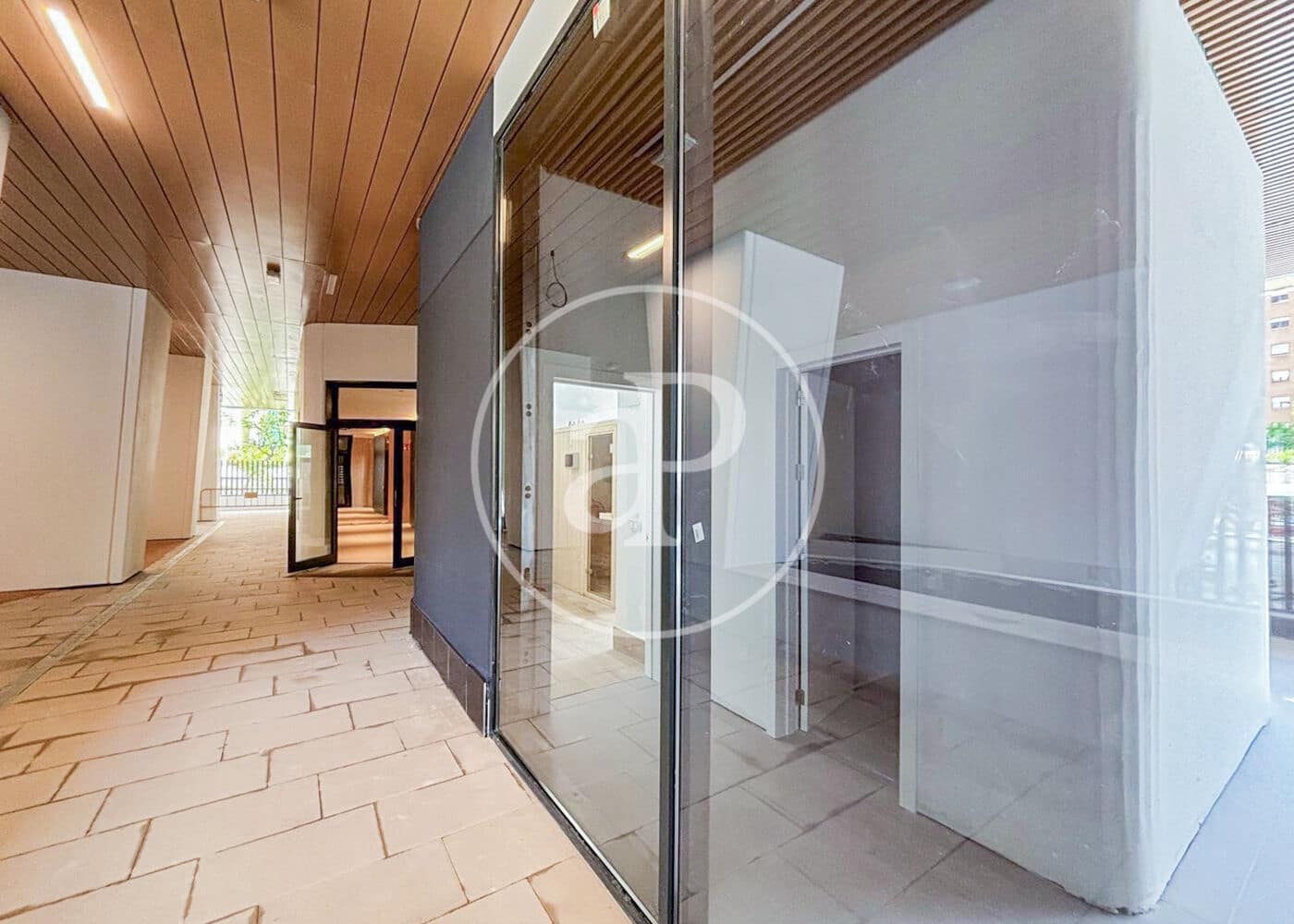 2 bedroom Apartment for rent in Madrid city with pool - € 2,500 (Ref: 9525645)