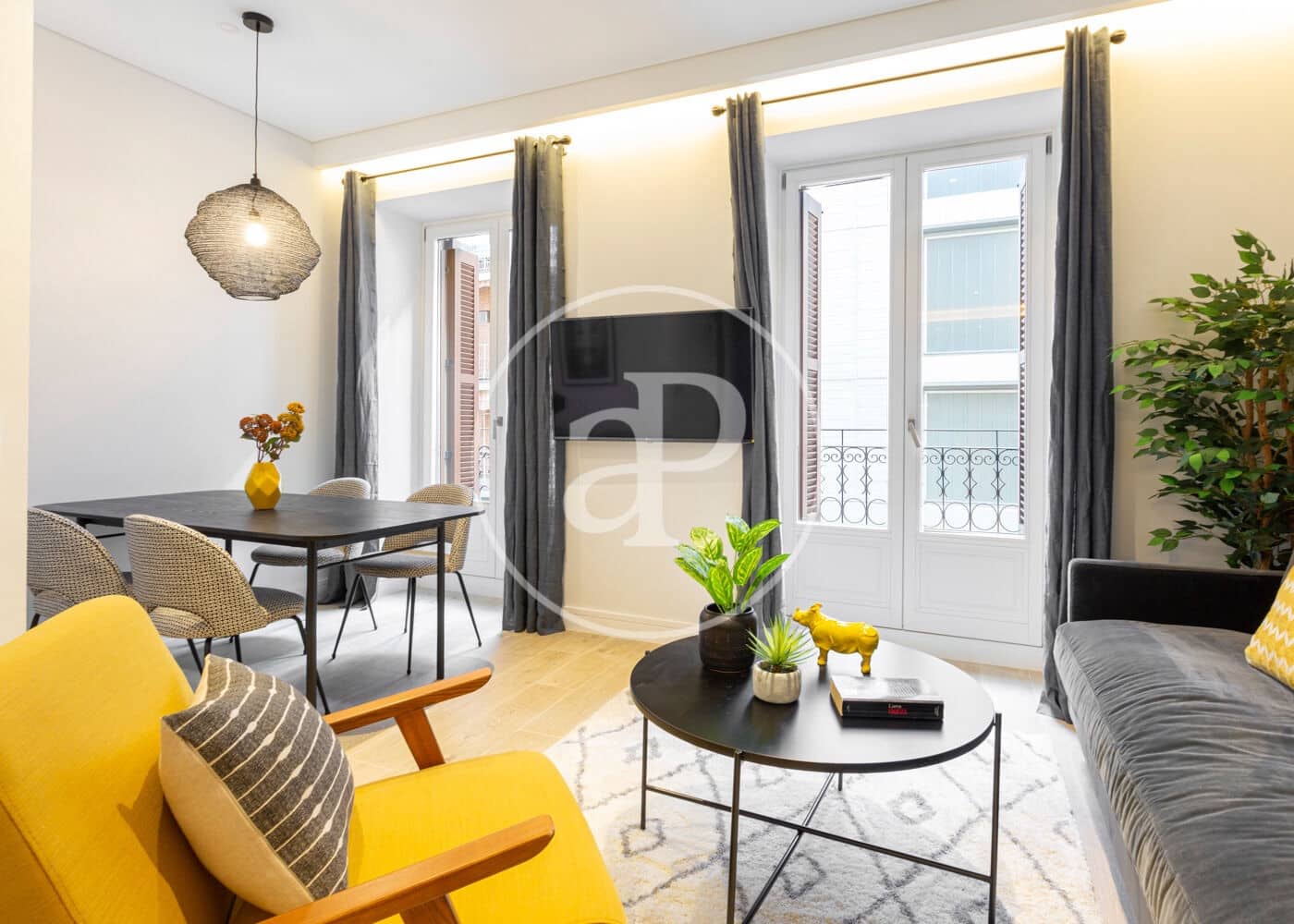 2 bedroom Apartment for rent in Madrid city - € 3,400 (Ref: 9525646)