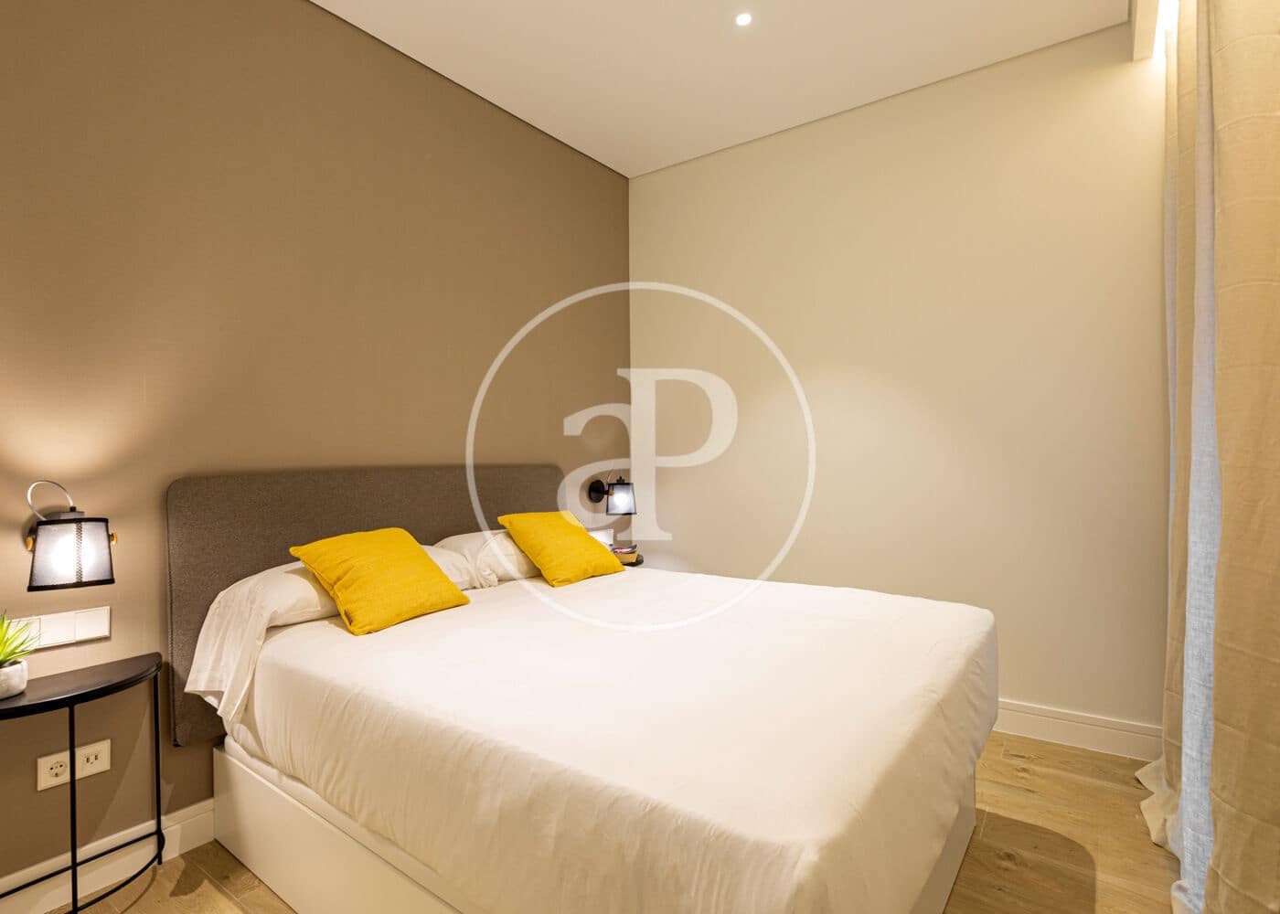 2 bedroom Apartment for rent in Madrid city - € 3,400 (Ref: 9525646)