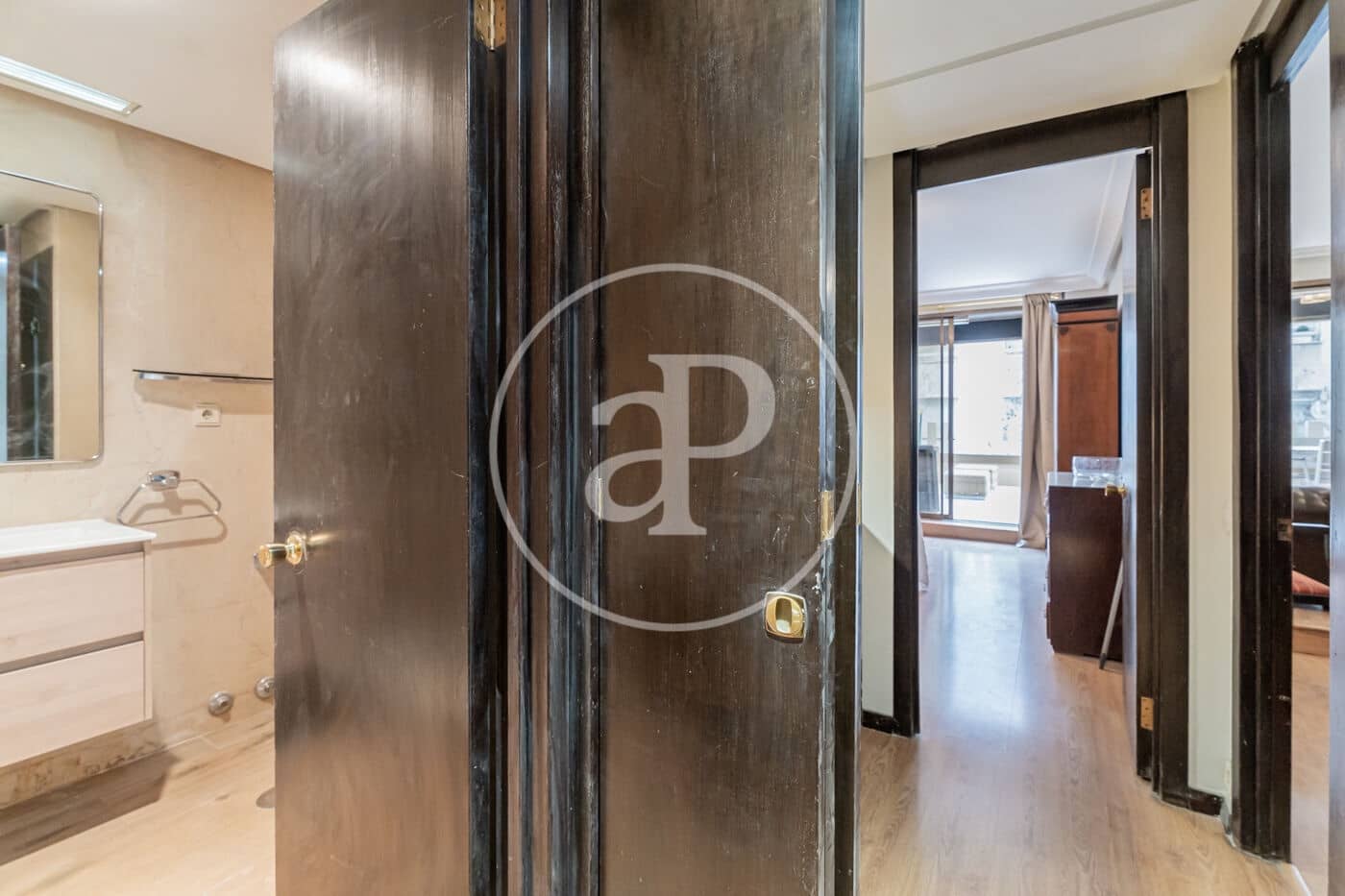 2 bedroom Apartment for rent in Madrid city - € 2,350 (Ref: 9525647)