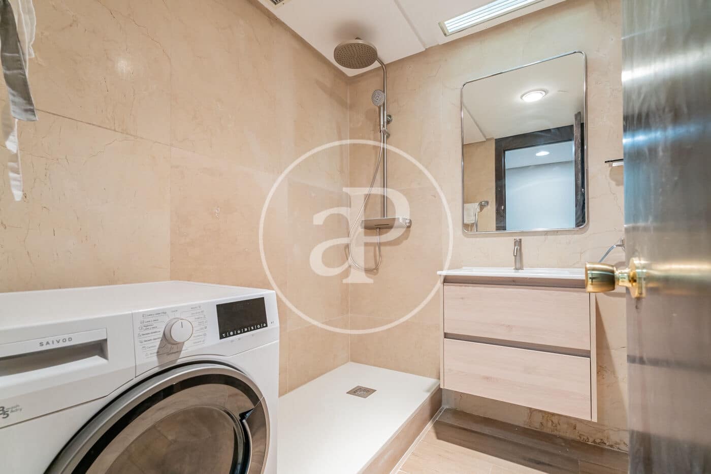 2 bedroom Apartment for rent in Madrid city - € 2,350 (Ref: 9525647)