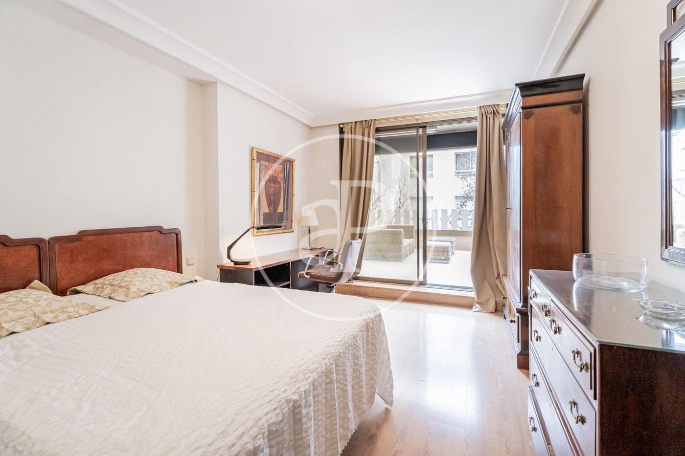 2 bedroom Apartment for rent in Madrid city - € 2,350 (Ref: 9525647)