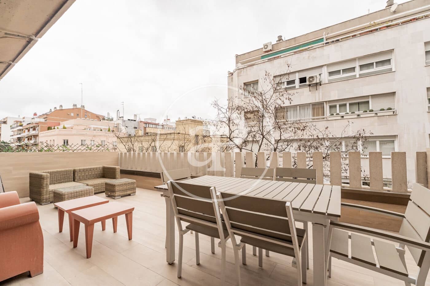 2 bedroom Apartment for rent in Madrid city - € 2,350 (Ref: 9525647)