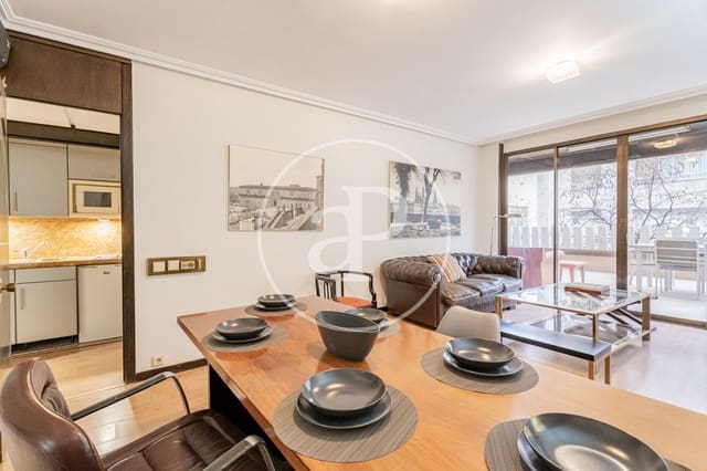 2 sovrum Lägenhet att hyra i Castellana, Madrid stad - 2 350 € (Ref: 9525647)