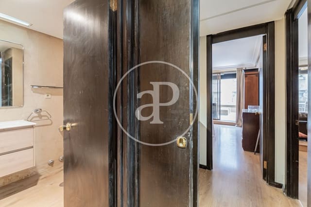 2 sovrum Lägenhet att hyra i Castellana, Madrid stad - 2 350 € (Ref: 9525647)