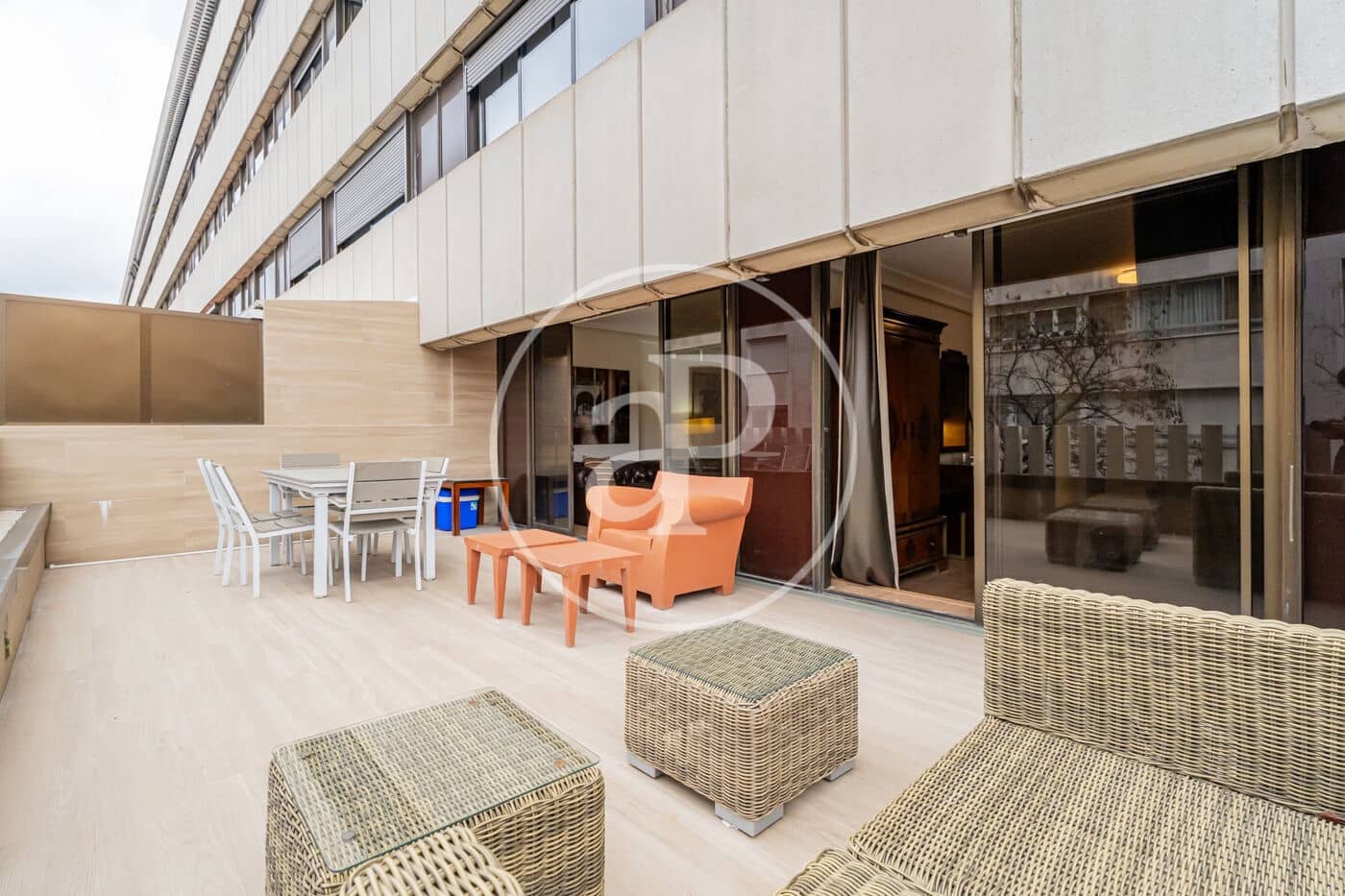 2 bedroom Apartment for rent in Madrid city - € 2,350 (Ref: 9525647)