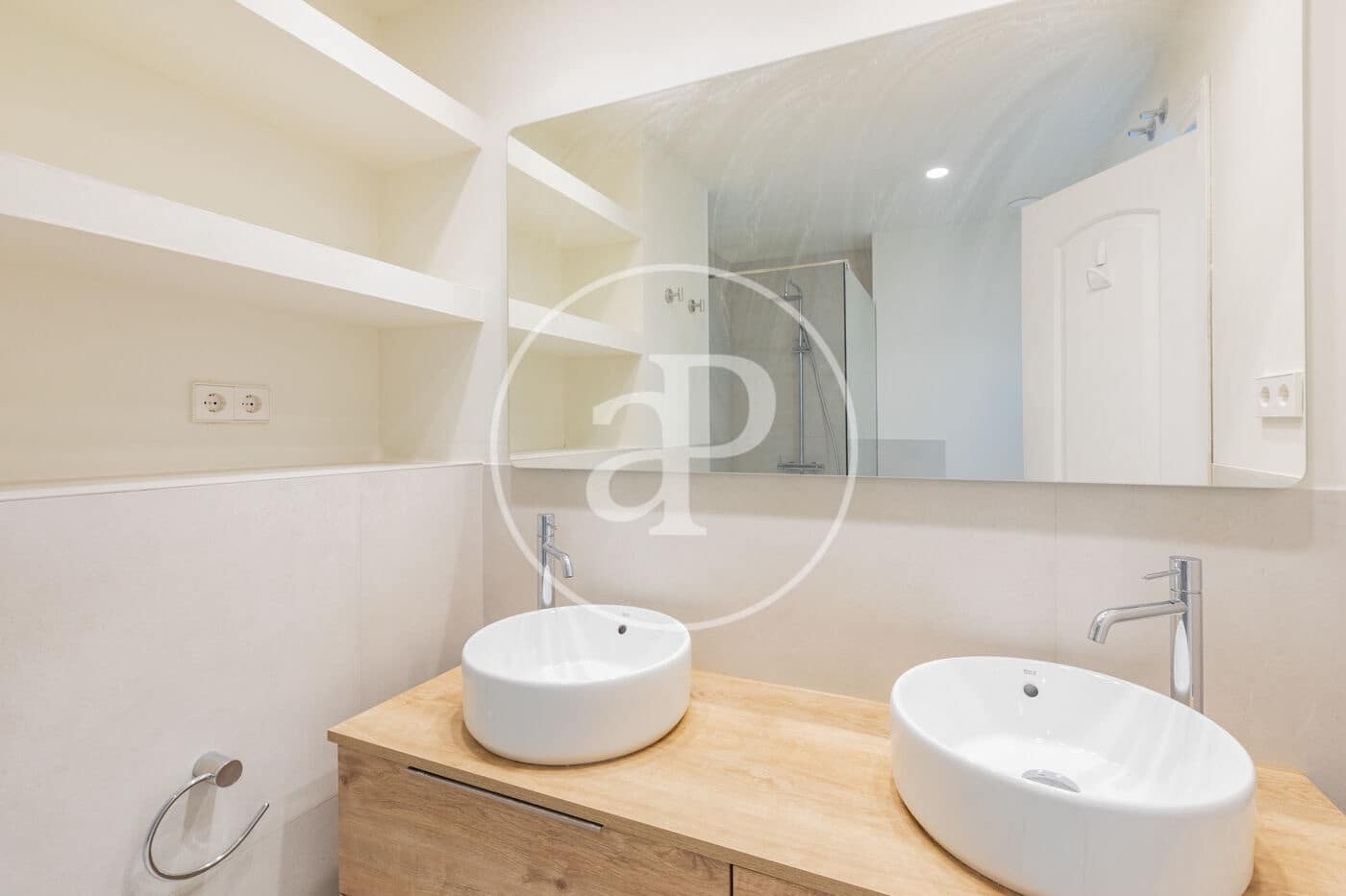 3 makuuhuone Huoneisto vuokrattavana paikassa Madrid kaupunki - 2 700 € (Ref: 9525650)