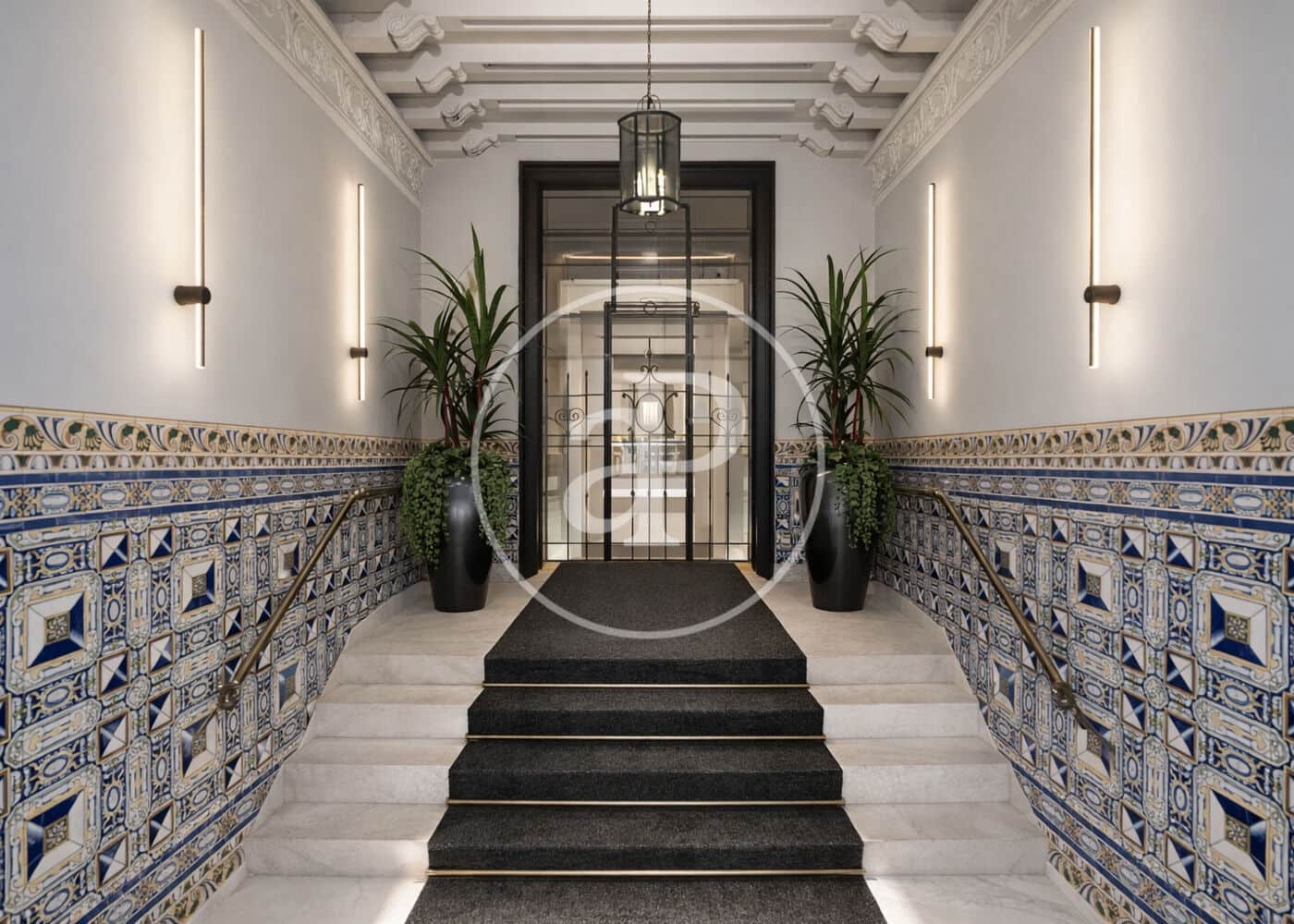 Apartment for sale in Madrid city with pool - € 1,928,000 (Ref: 9525655)