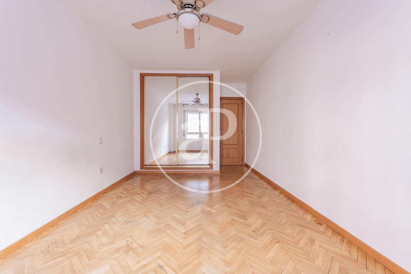 1 slaapkamer Appartement te koop in San Sebastian de los Reyes met zwembad - € 349.000 (Ref: 9525660)