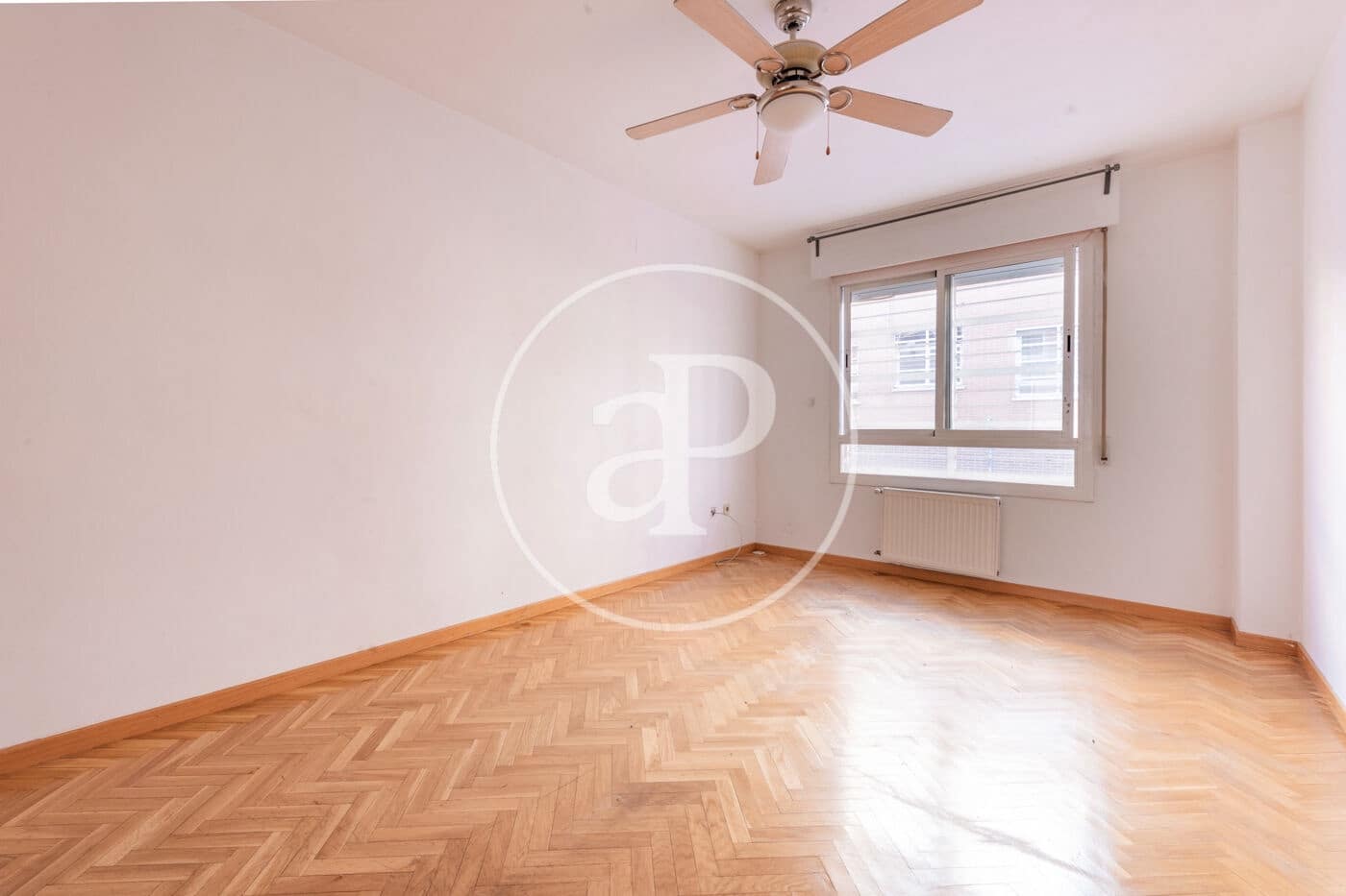 1 slaapkamer Appartement te koop in San Sebastian de los Reyes met zwembad - € 349.000 (Ref: 9525660)