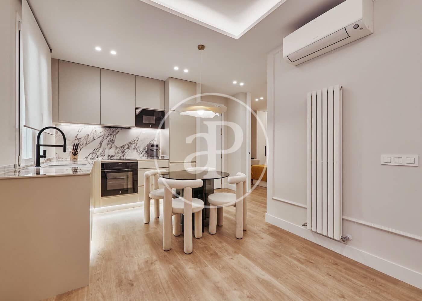 2 sovrum Lägenhet till salu i Madrid stad - 1 019 000 € (Ref: 9525661)