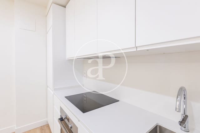 2 slaapkamer Appartement te huur in Goya, Madrid stad - € 2.900 (Ref: 9530534)