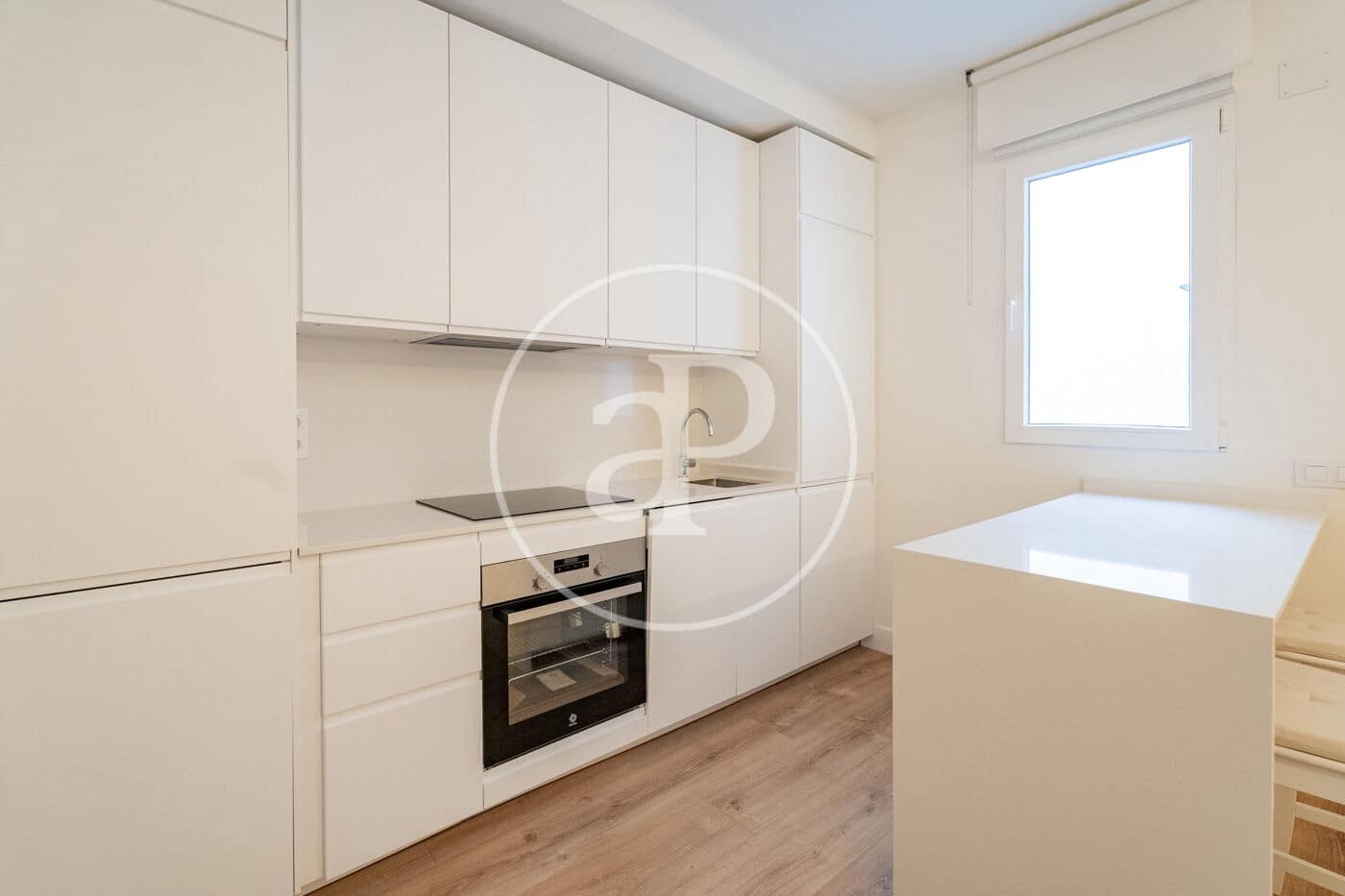 2 bedroom Apartment for rent in Madrid city - € 2,700 (Ref: 9530534)