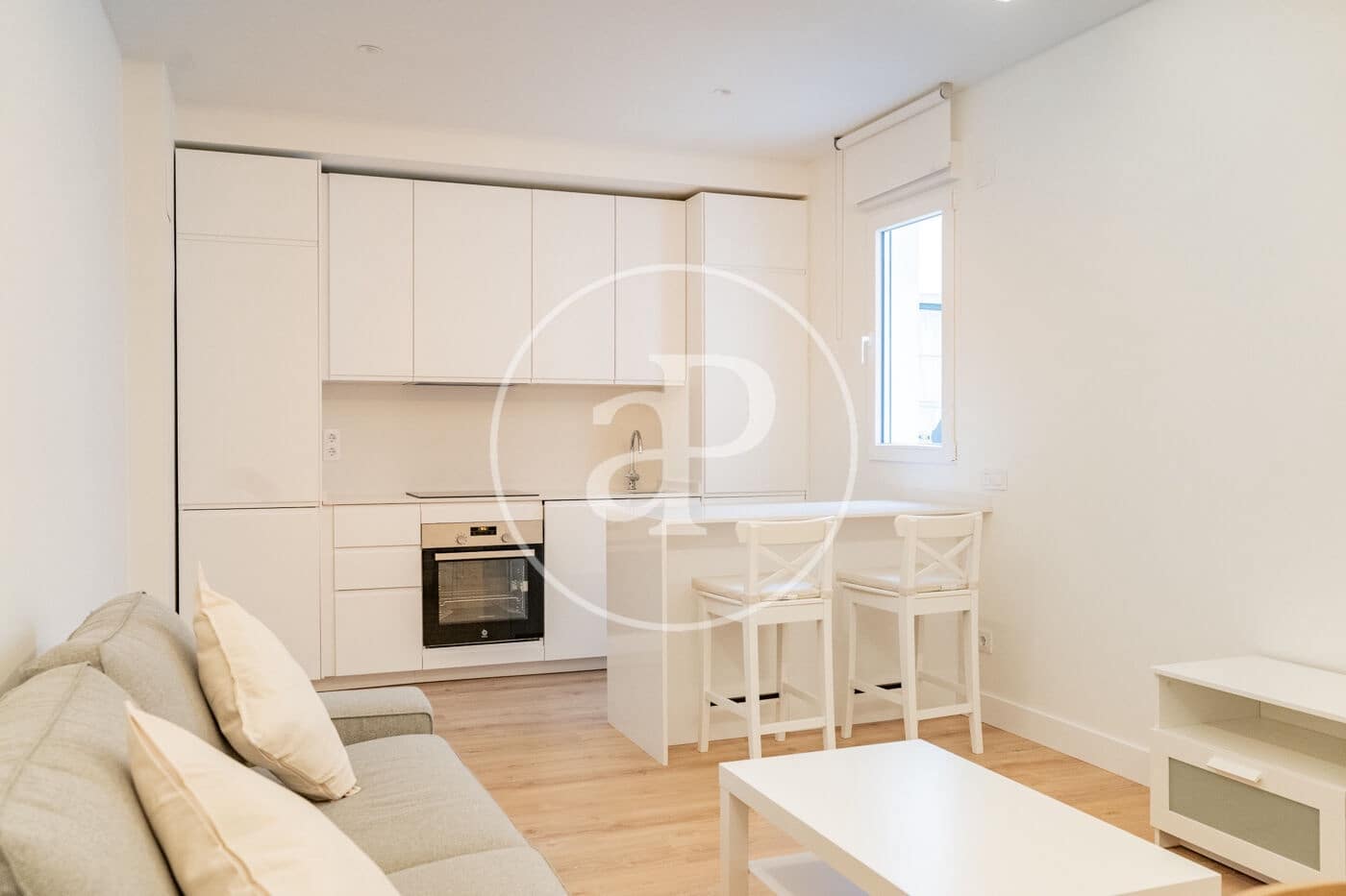 2 bedroom Apartment for rent in Madrid city - € 2,700 (Ref: 9530534)