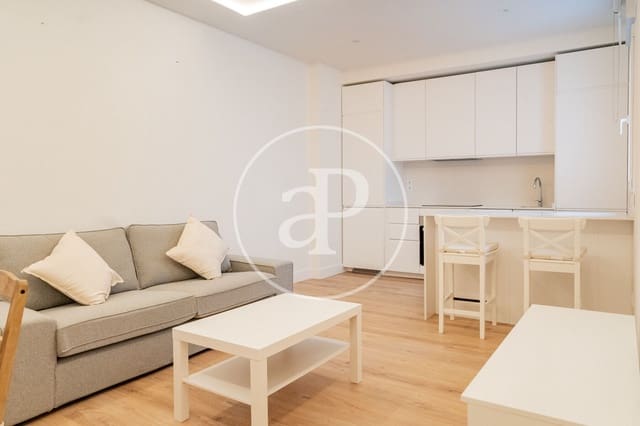 2 slaapkamer Appartement te huur in Goya, Madrid stad - € 2.700 (Ref: 9530534)