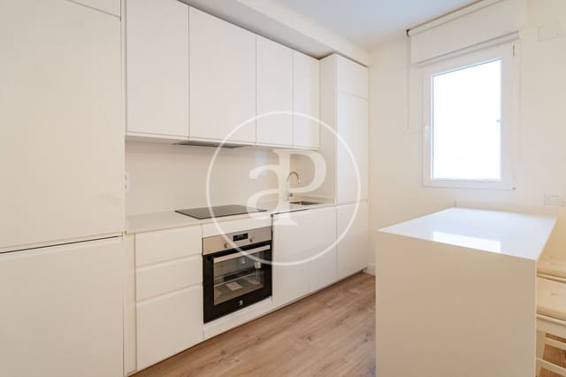 2 slaapkamer Appartement te huur in Goya, Madrid stad - € 2.700 (Ref: 9530534)