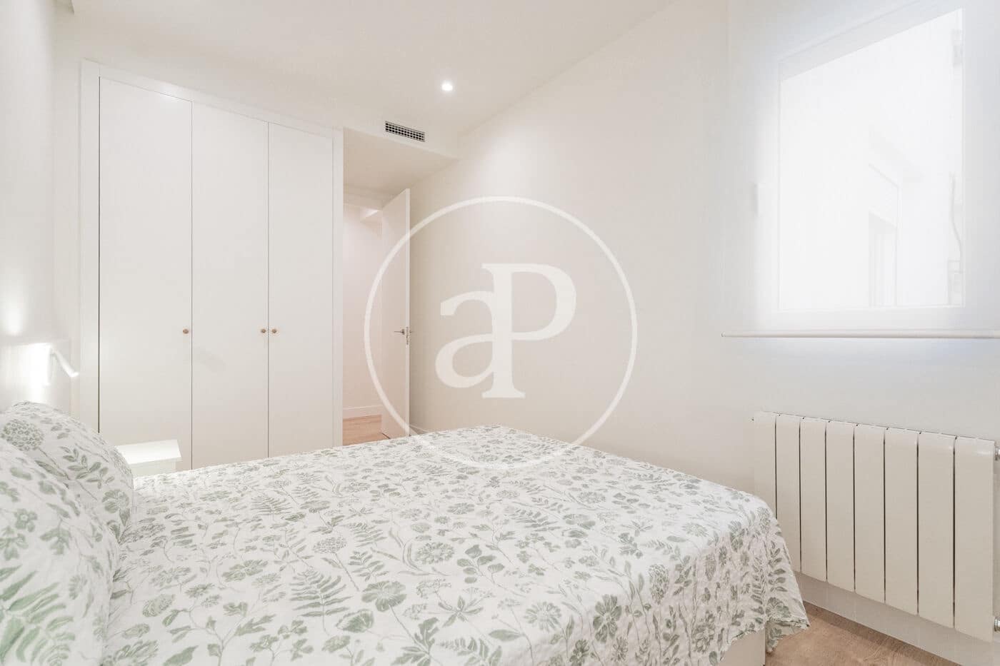 2 bedroom Apartment for rent in Madrid city - € 2,700 (Ref: 9530534)