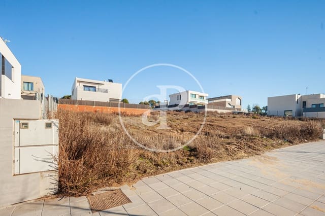 Grond te koop in Villaviciosa de Odón - € 460.000 (Ref: 9530536)