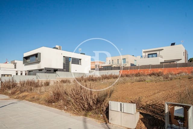 Grond te koop in Villaviciosa de Odón - € 460.000 (Ref: 9530536)