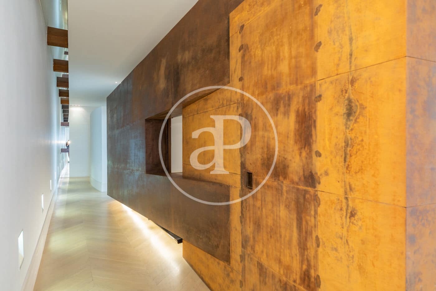 4 soverom Penthouse til leie i Madrid by - € 8 500 (Ref: 9532459)